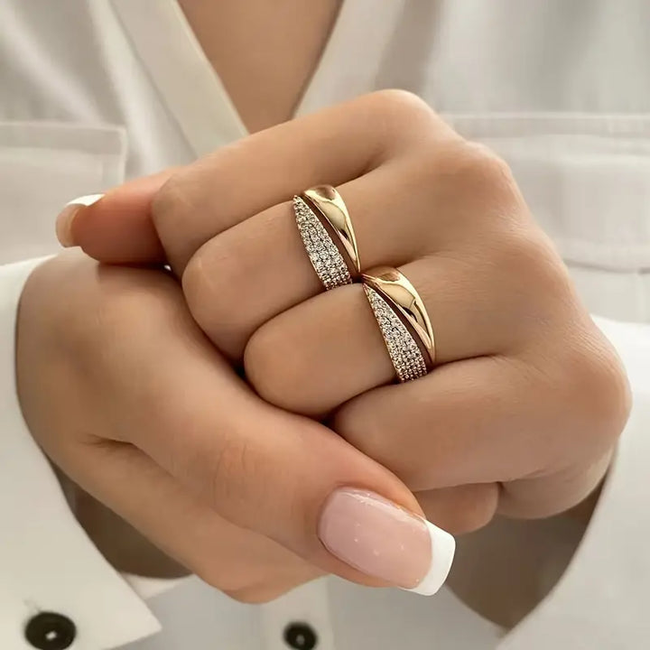 CHERYL / ELEGANT RING NECKLACE
