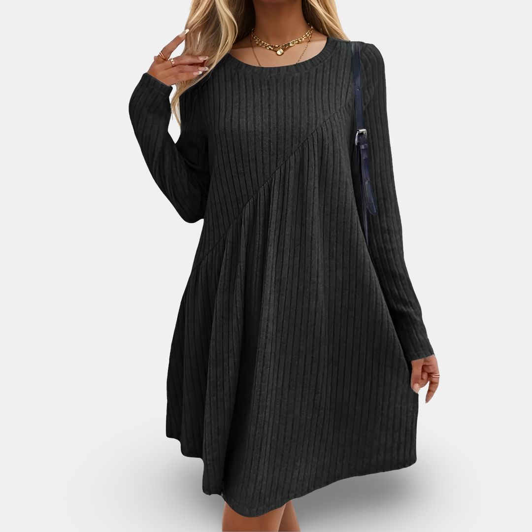 LARA / STYLISHLY COMFY DRESS